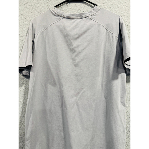 Kenneth Cole Men's T-Shirt, Size Large, Light Blue/Gray - Picture 5 of 8